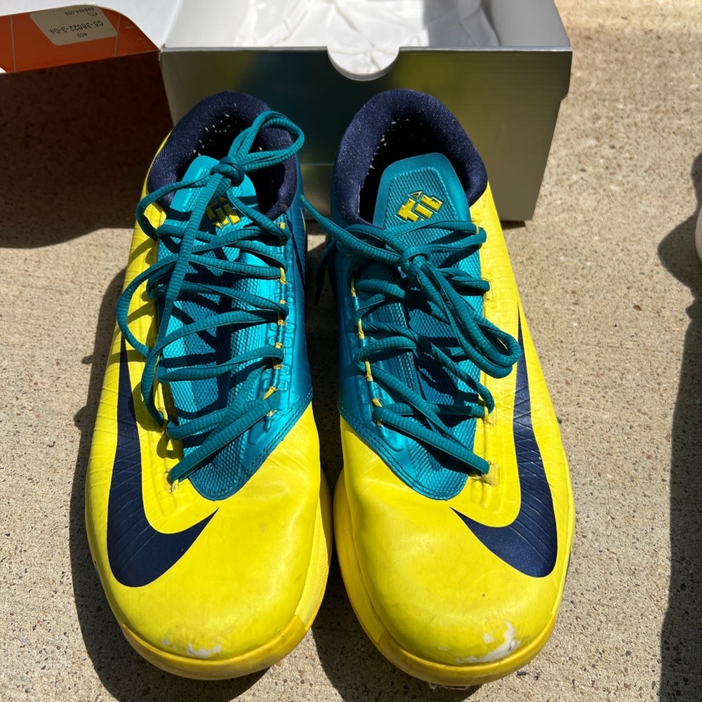 KD VI seat pleasant size 11